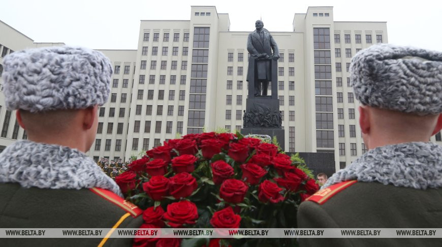 день октябрьской революции